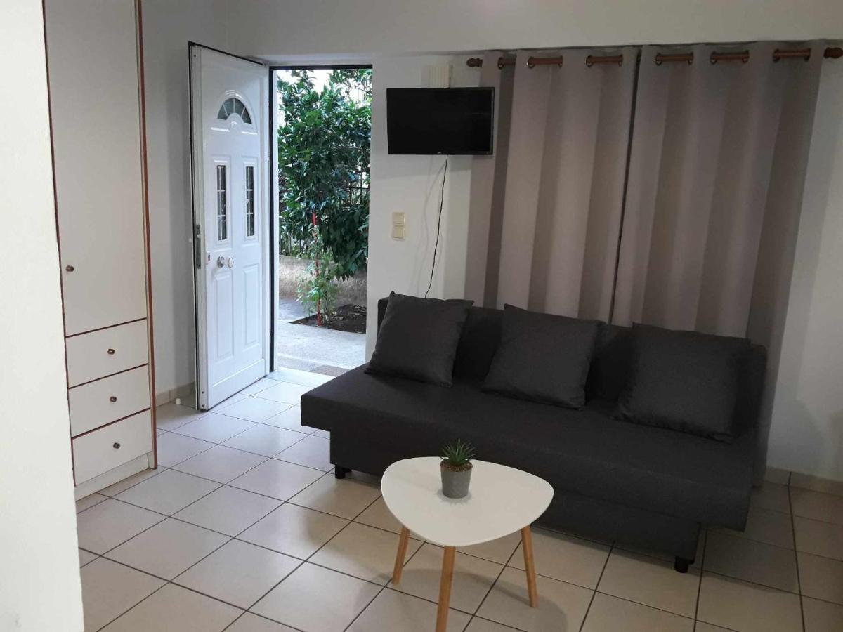 Simple, Calm And Center 2 Apartment Kalamata Ngoại thất bức ảnh